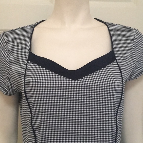 Fila Athletic/Athleisure Cap Sleeve Top, NWT! - Picture 2 of 7